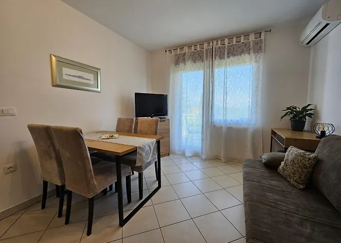 Olgica 203 By Interhome Apartamento Malinska
